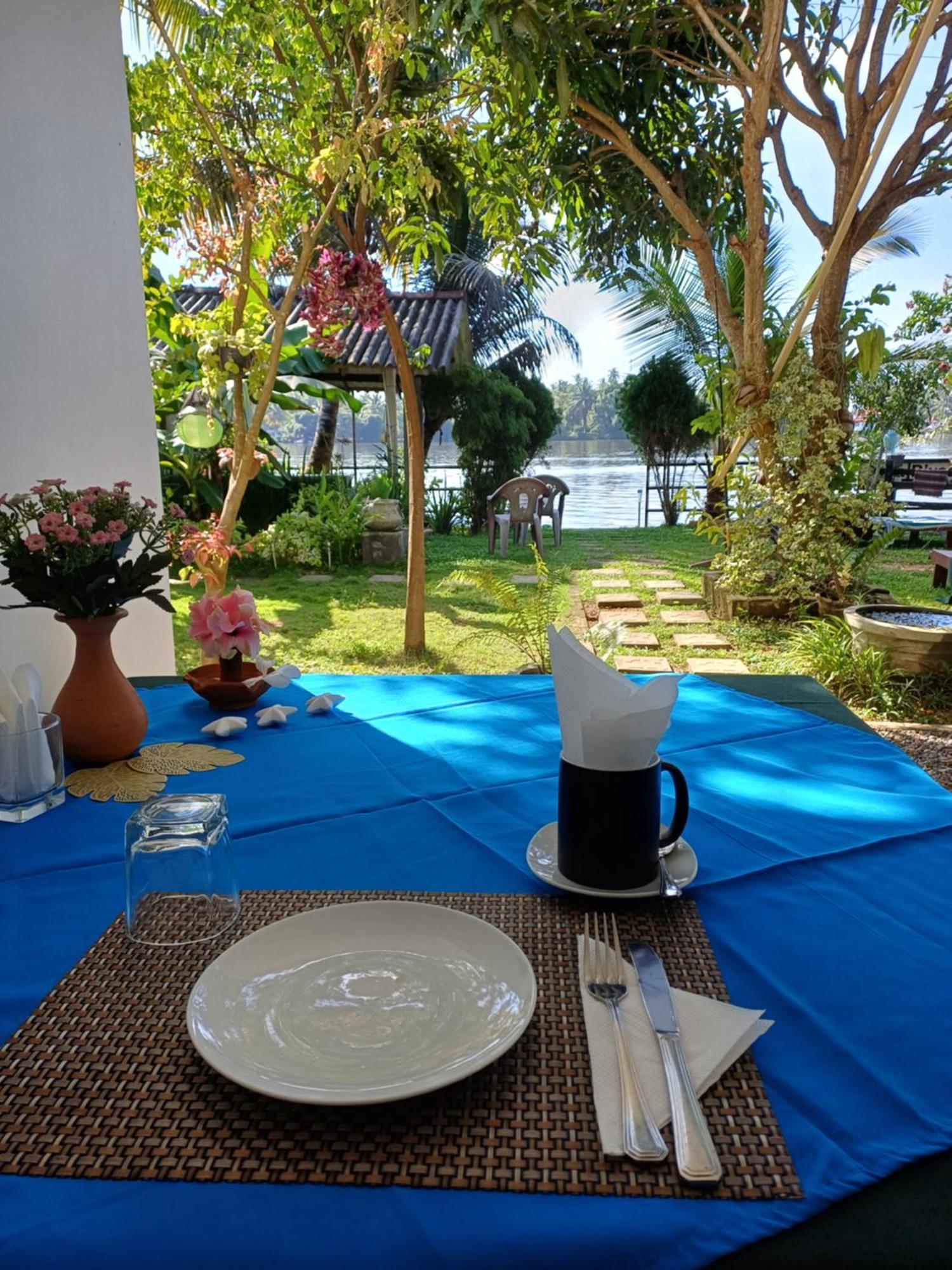 Villa River View 阿鲁特伽马 外观 照片