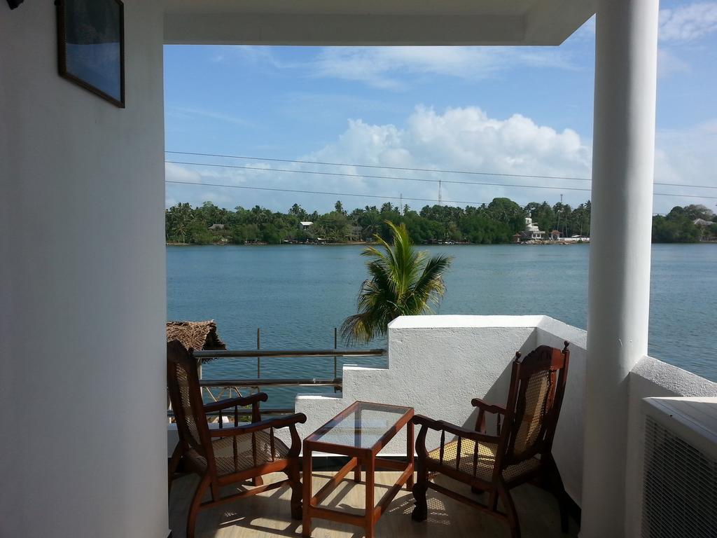 Villa River View 阿鲁特伽马 外观 照片